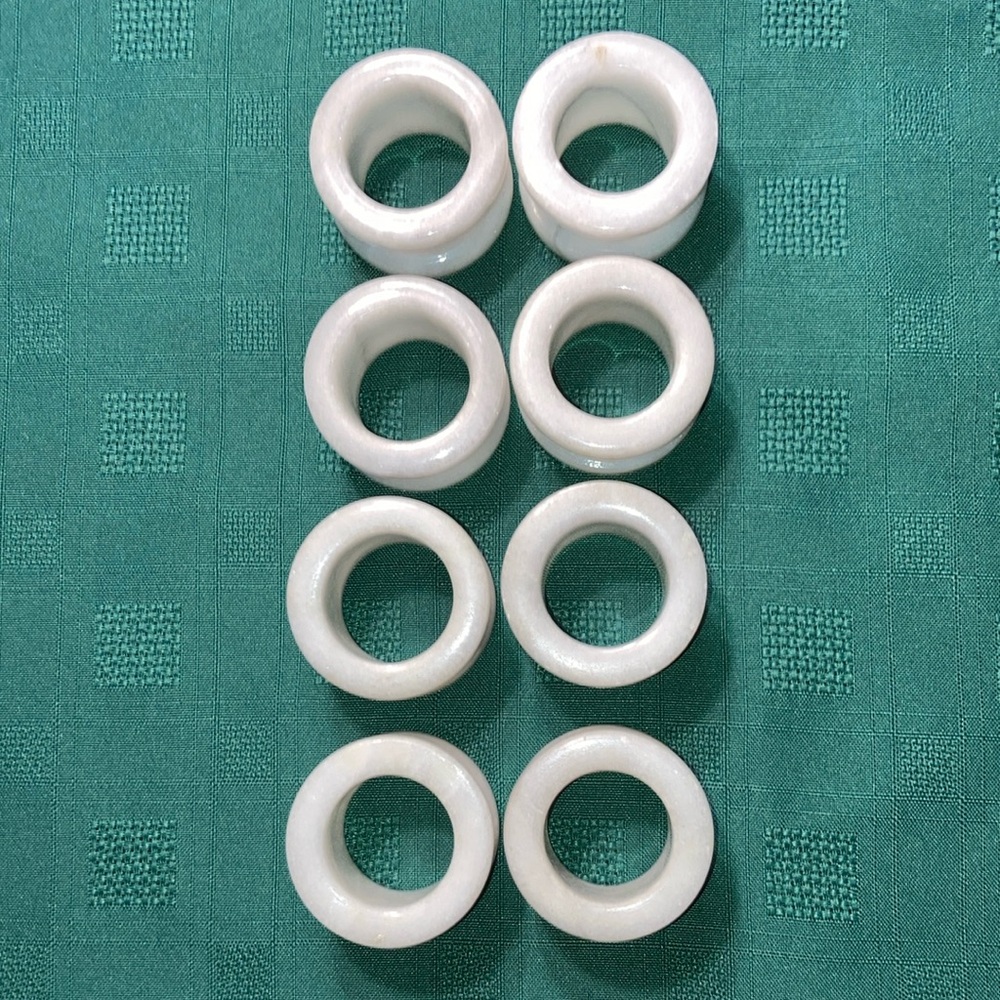 Marble Napkin Rings, Set of 8 white w/gray, size in pics  $30